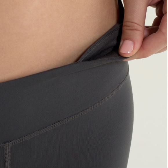 Lululemon Ride Inside Crop Leggings Mesh - Picture 4 of 8